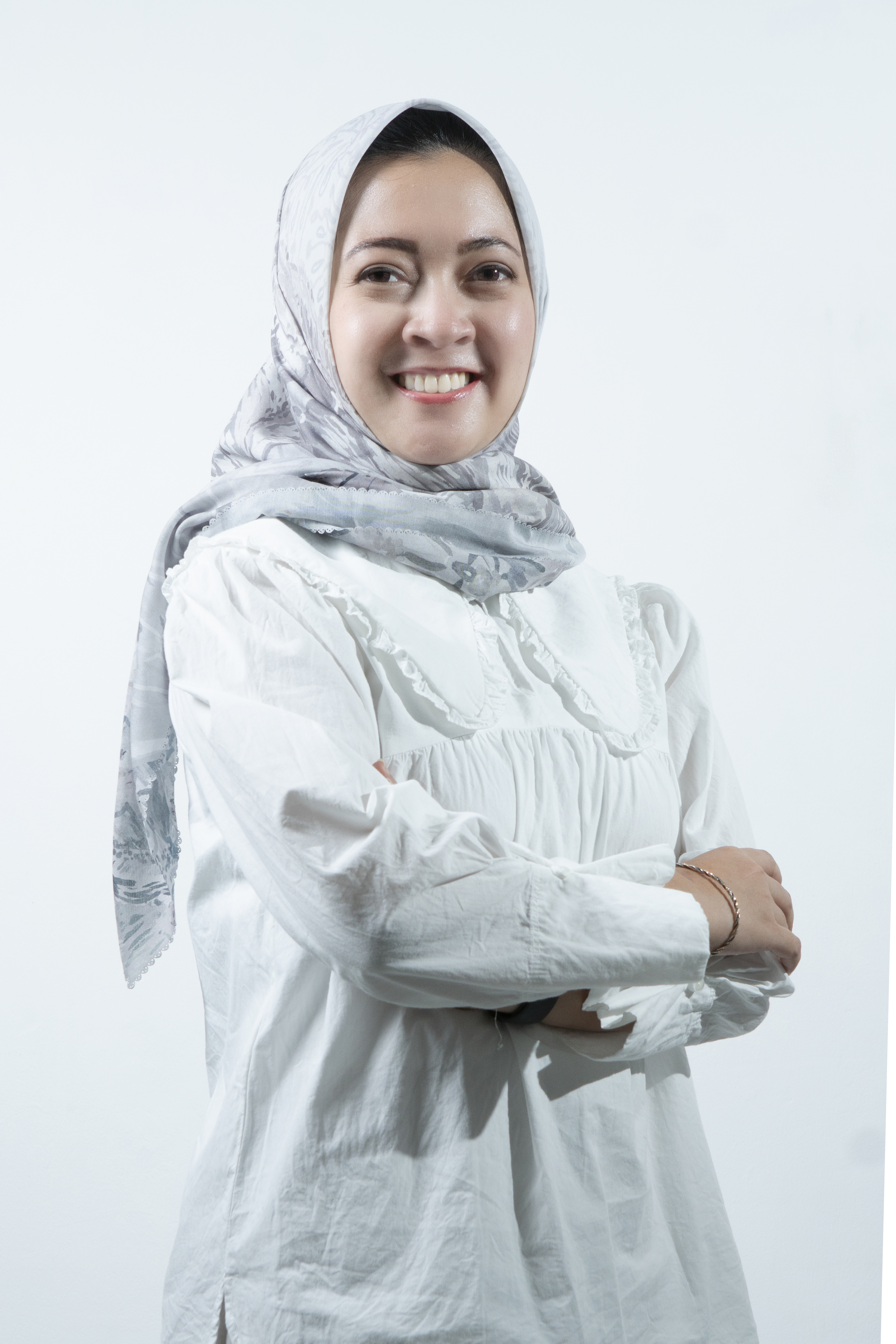 drg. Novandyta Hapsari, Sp.KG